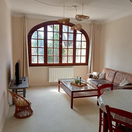 Hébergement de vacances A Cèdre De Mon Enfance Vers-Pont-du-Gard